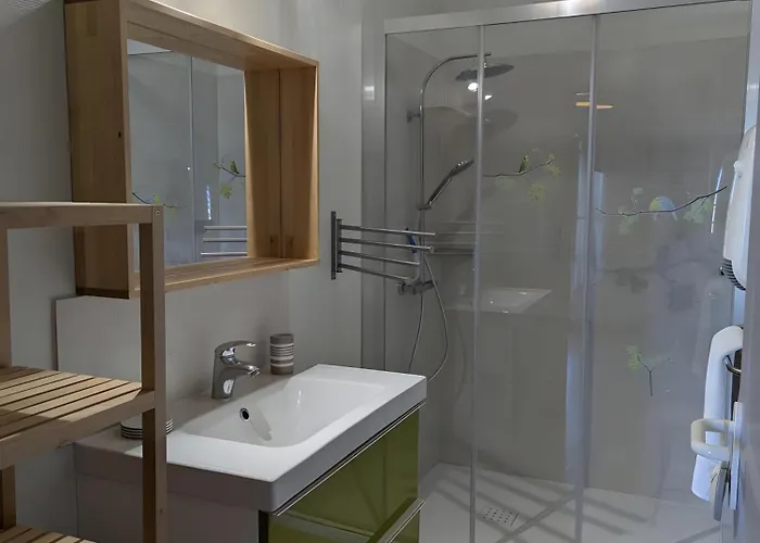 La Bonne Chauffe - Serpentin 펜션 *